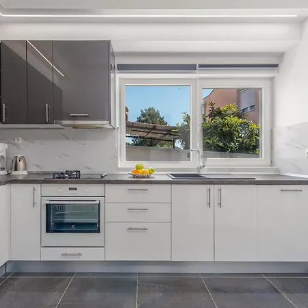 Apartment Floyd Bibinje