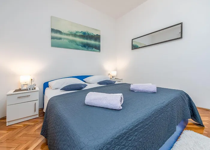 Floyd * بيبينيا